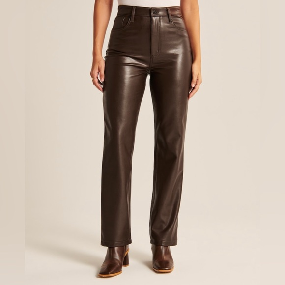 Abercrombie & Fitch Pants - Curve Love Vegan Leather 90’s straight pant